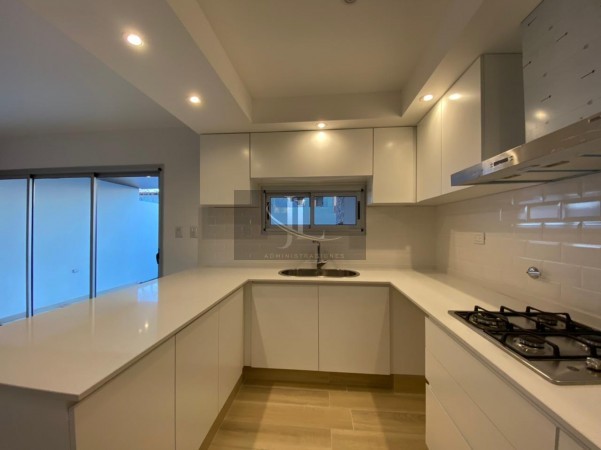 DUPLEX EN VENTA SOLARES DE MANANTIALES 