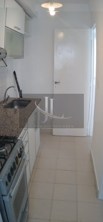 Departamento de 2 Dorm. En complejo cerrado con seguridad en venta. 