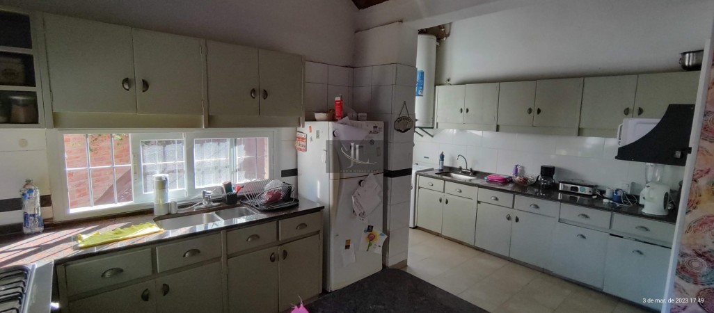 En VENTA, hermosa 