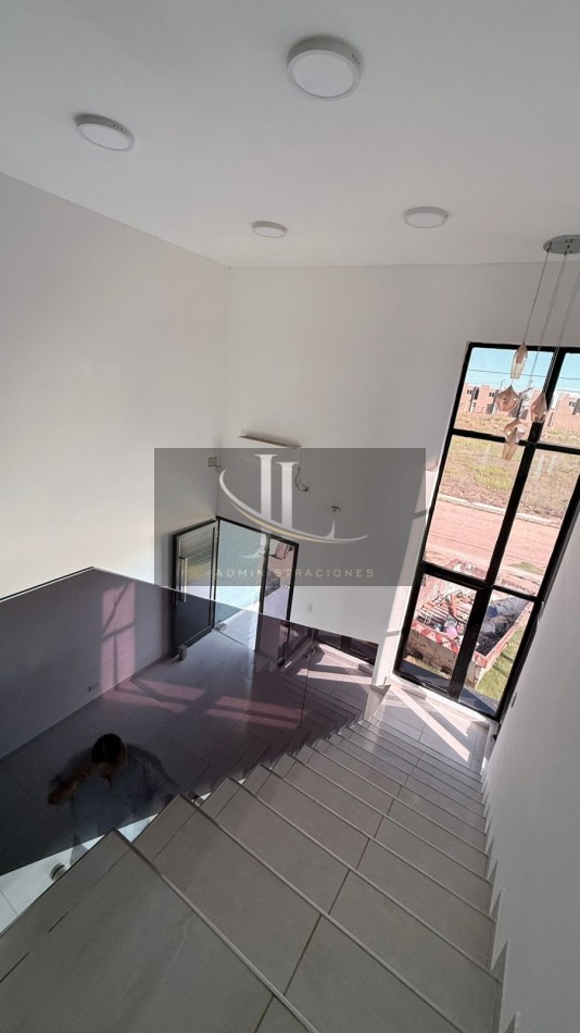 DUPLEX tipo LOFT - Rio II - En Venta - Financia